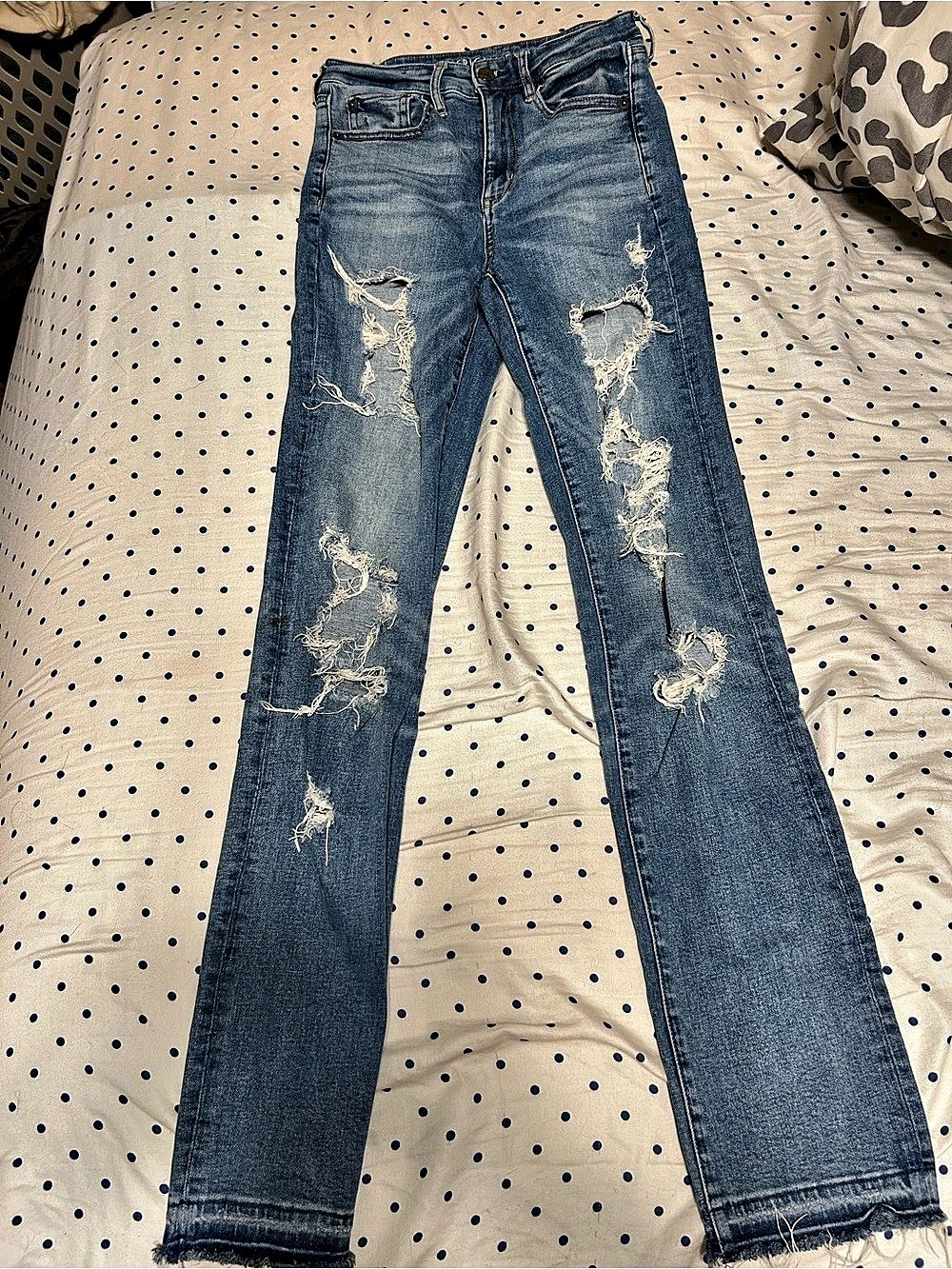 American Eagle Super Stretch Distressed Flare Jeans in Blue Waist 28
